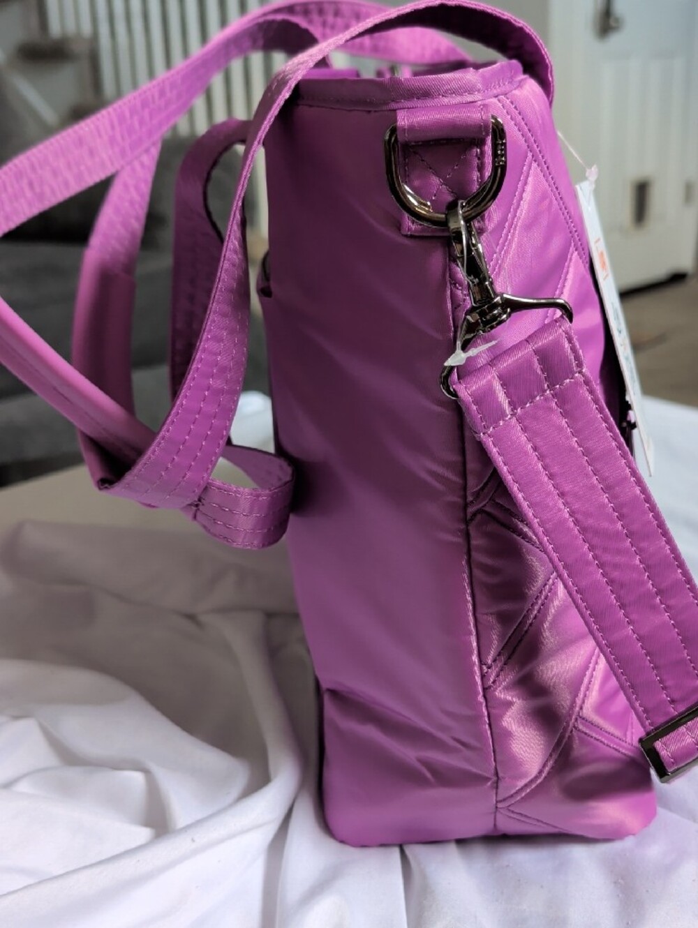 lug Quilted Tote in Vibrant Purple-Pink - Picture 2 of 4